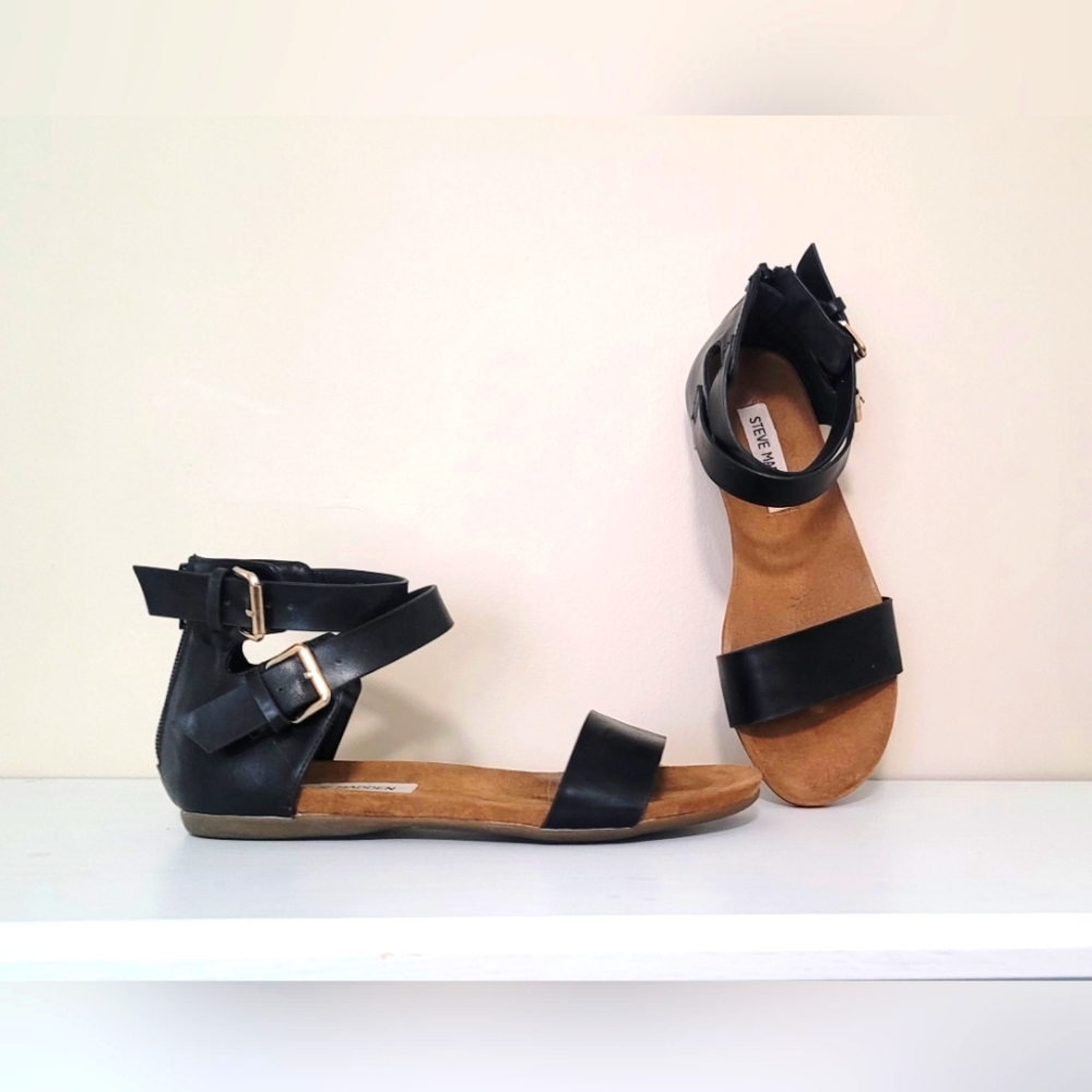 Steve Madden Black Women's Sandals Size 37
